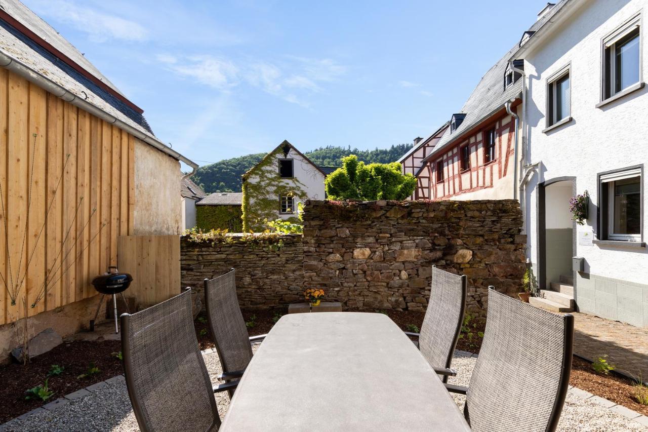 Haus Junge Traube Lägenhet Bruttig-Fankel Exteriör bild